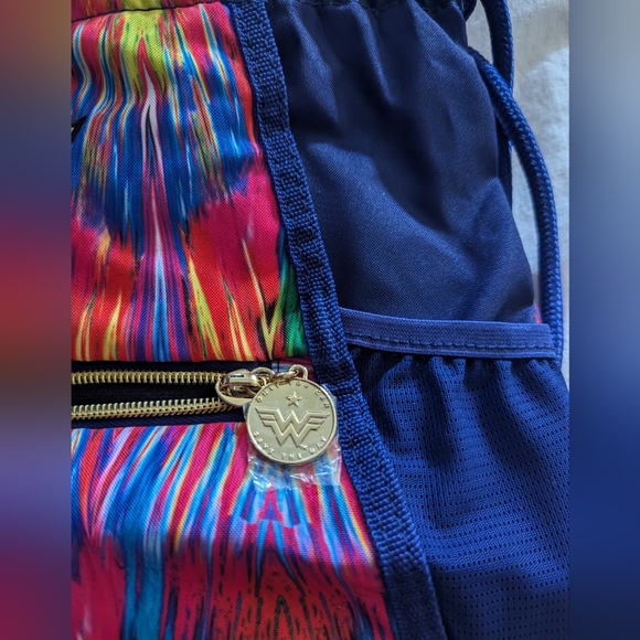 Ju-ju-be Wonder Woman Grab & Go Tote - Picture 3 of 3